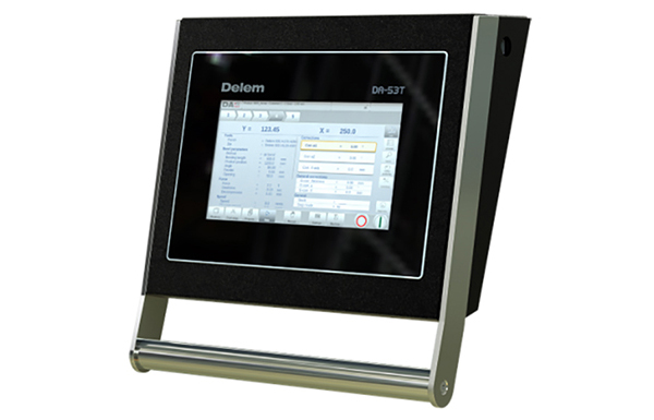 Delem-DA53T-CNC-controller.jpg